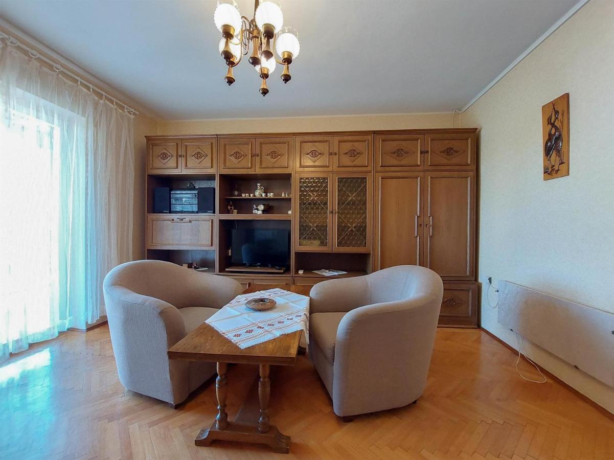 Apartments Nikola Punat Exterior photo